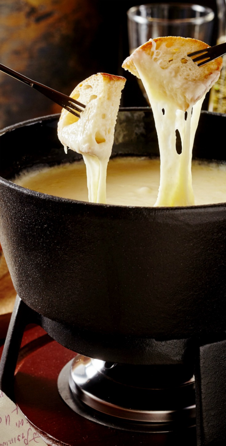 Acogedor y acogedor convite: queso cheddar y fondue de sidra | 31Daily.com