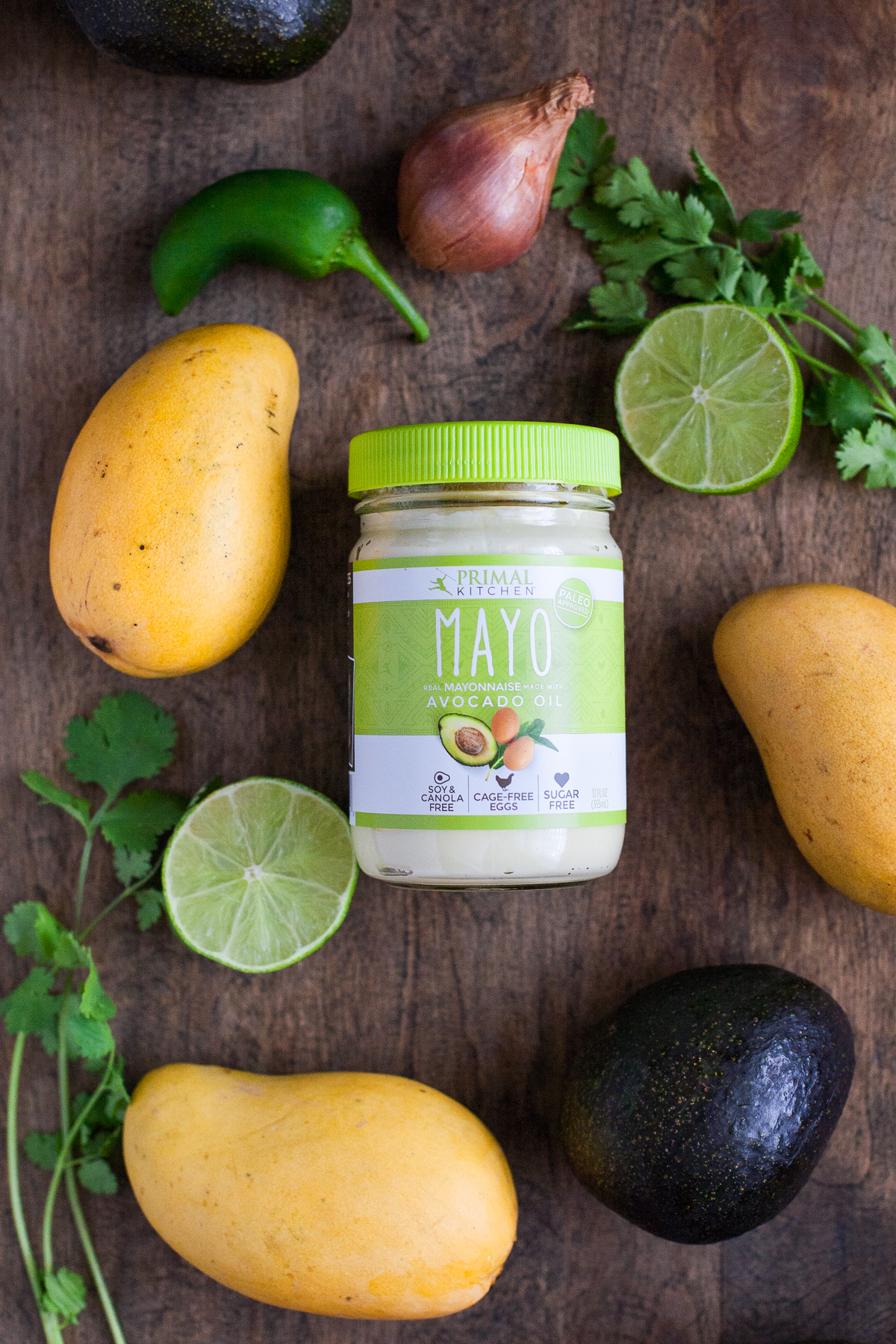 Ingredientes para Aguacates Rellenos Con Camarones Y Mango + Jalapeño Aioli (Sin Gluten, Paleo, Sin Lácteos, Entero30)