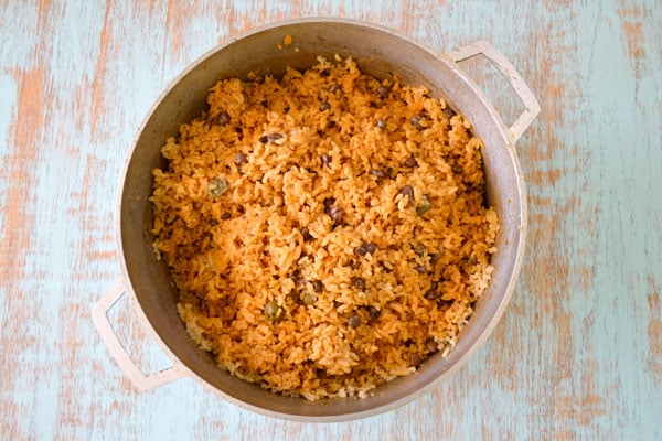 Receta de arroz puertorriqueño - Arroz con Gandules (arroz con guisantes). ¡El mejor arroz del mundo!