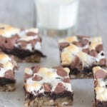 Barras de galleta de mantequilla de maní y chocolate Gooey