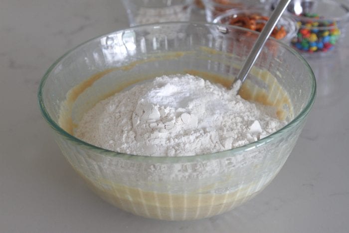 Barras de galletas del fregadero de cocina 