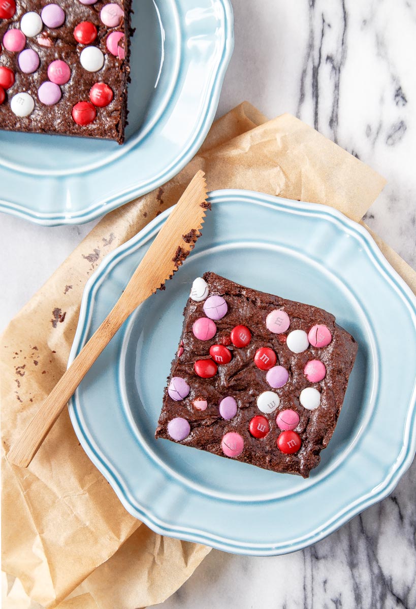 Valentine's Dessert: M&M brownies for two
