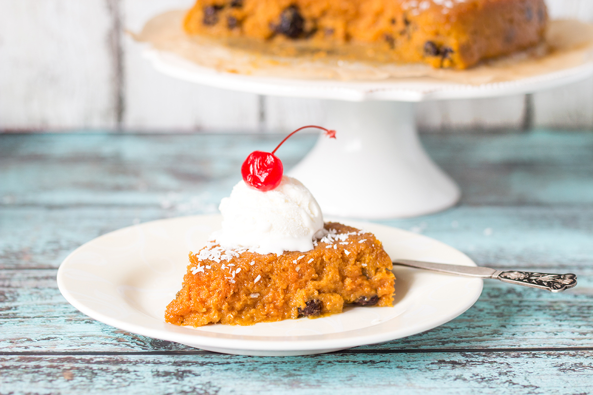 ¡Este Pudín o Pone dulce de patata de Jamaica es dulce, con notas de canela, nuez moscada y vainilla! | cocinartheglobe.com