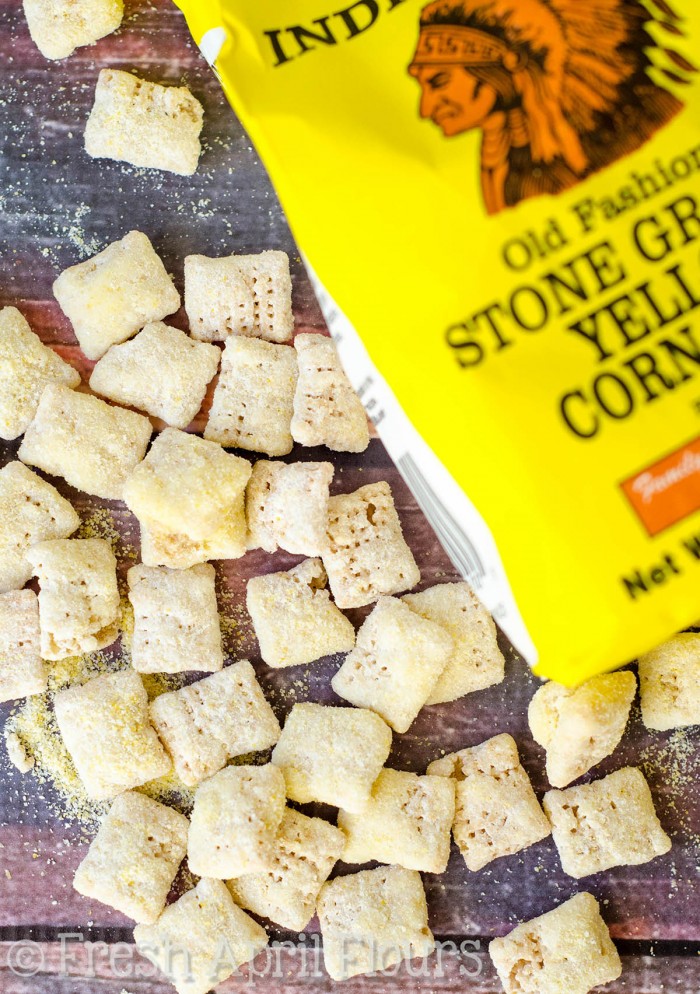 Cornbread Puppy Chow: un aperitivo dulce y mantecoso para chow cachorros con sabor a maíz clásico.