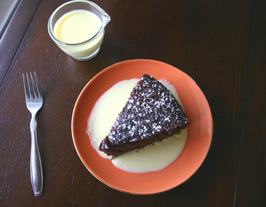 Tarta De Jengibre Con Crema De Limón Anglaise