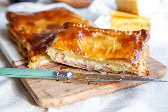  Hojaldre de jamón y queso 
