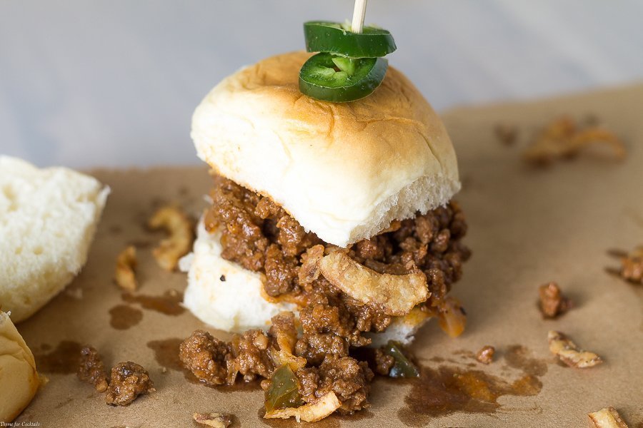 Drunken Garlic Sloppy Joe Sliders receta héroe tiro