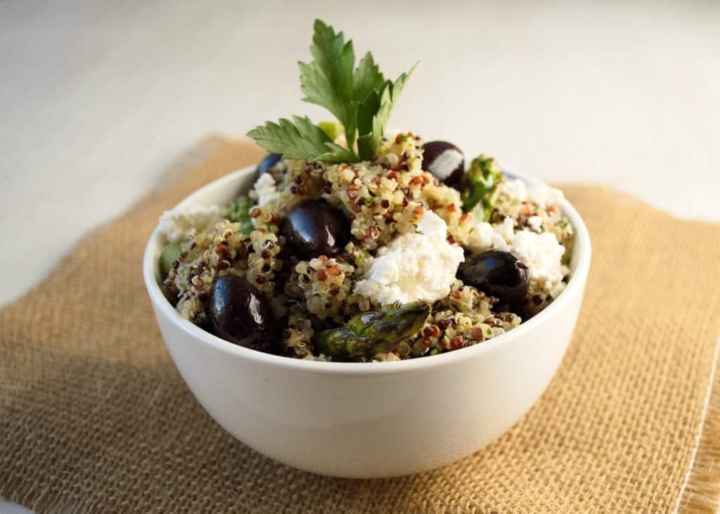 http://kitchengidget.com/2015/03/09/lemon-artichoke-pesto/