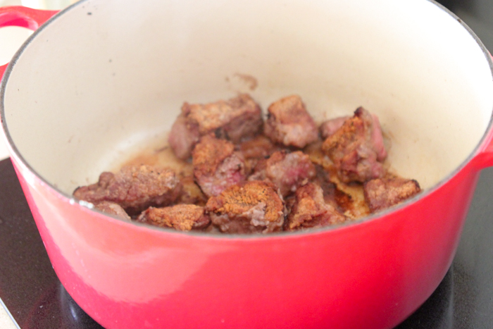 Estofado de carne de res asado vegetal-5
