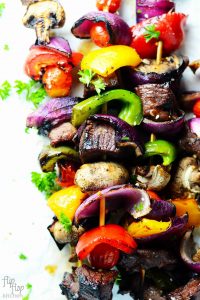 Perfectamente a la parrilla Shish Kabobs