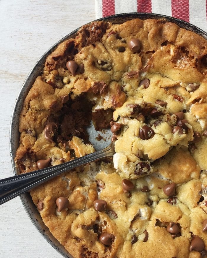Skillet Cookie 