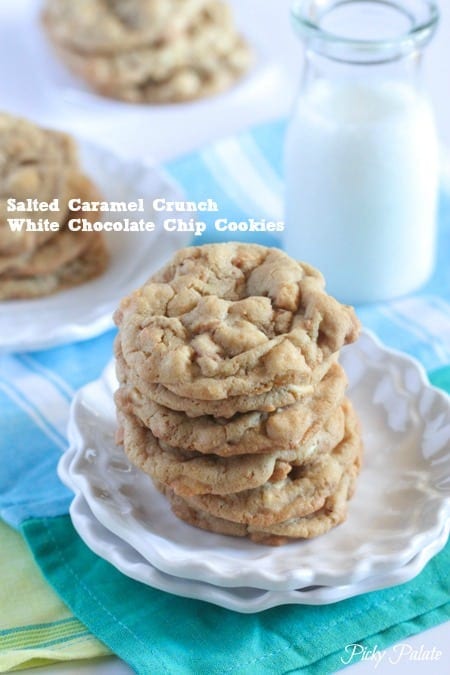 Galletas de chispas blancas de caramelo salado 