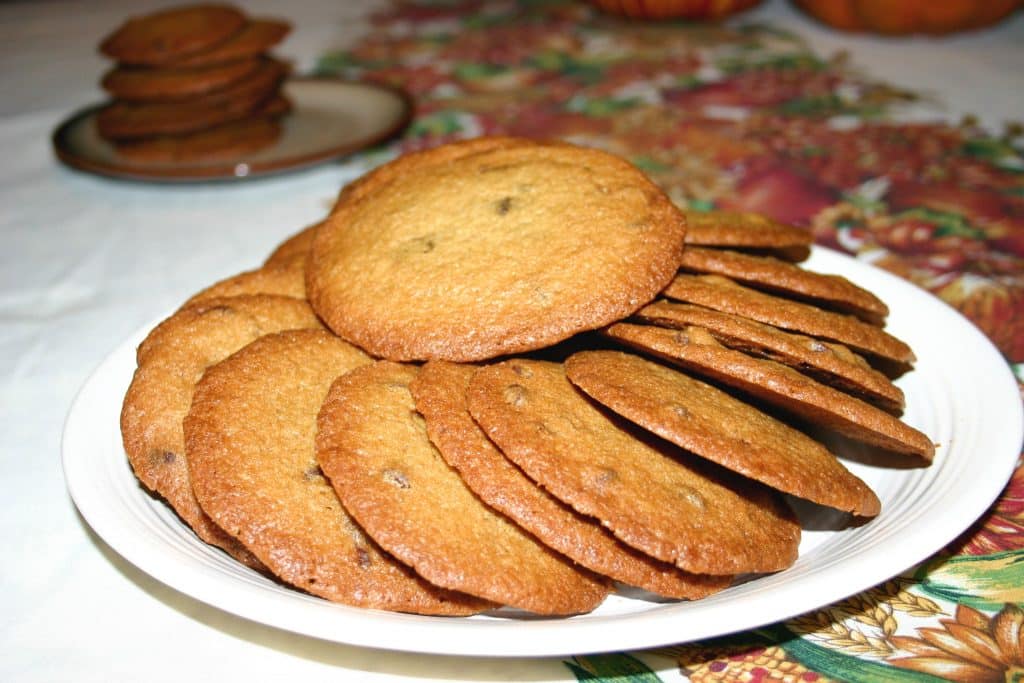 Galletas de chocolate finas y crujientes