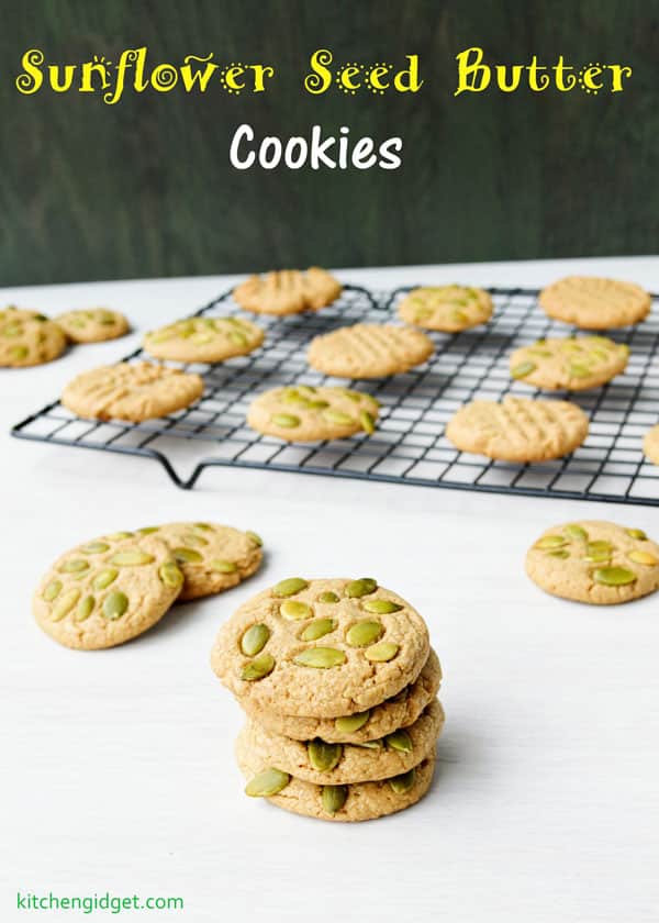 ¡Galletas de mantequilla de semillas de girasol hechas con Sunbutter! Estas galletas suaves son 100% integrales, veganas y no tienen azúcar refinada. Un placer que puedes disfrutar sin culpa!