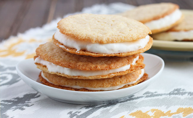  Banana Cookies with Cream 