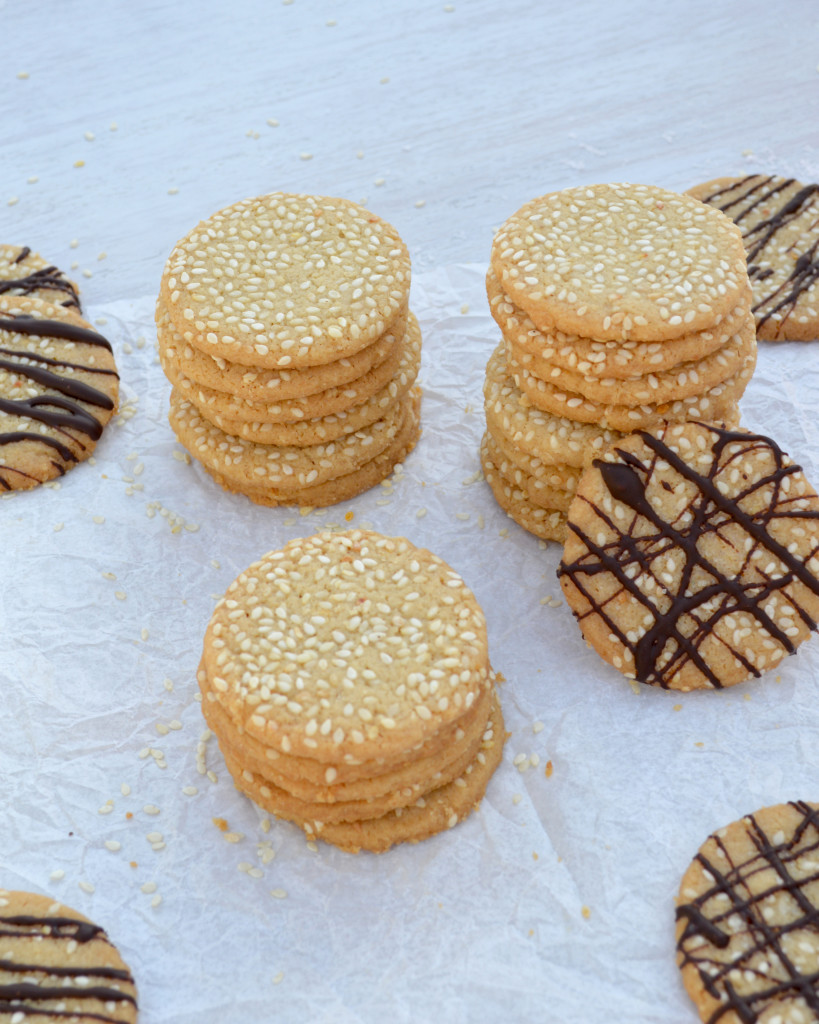 Galletas de Tahini: galletas tiernas y mantecosas con sabor a nuez y sésamo