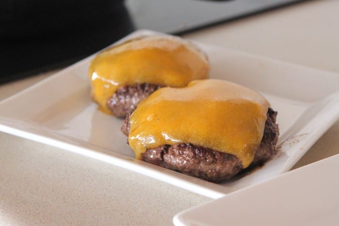 Hamburguesa con queso y tocino