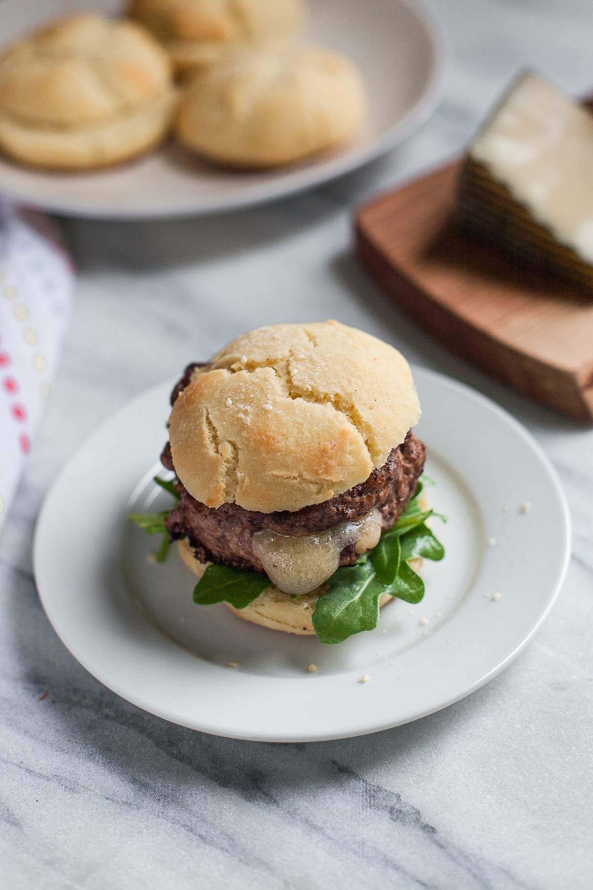 Hamburguesas De Cordero Rellenas + Paleo Burger Buns | acalculatedwhisk.com