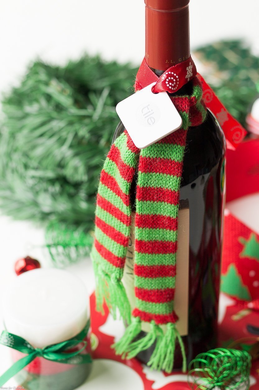 Moverse por las vacaciones es estresante. ¡Facilita las cosas con estas ideas de regalos navideños que se calientan en casa además de hacer un seguimiento de tus posesiones más preciadas!