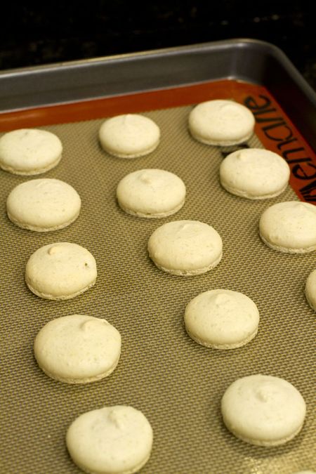 Baked macarons