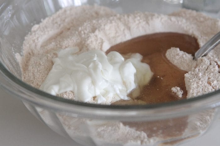 Muffins de yogur griego de trigo integral