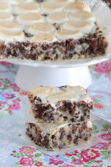 Marshmallow Chocolate Chip Shortbread Magic Bars 