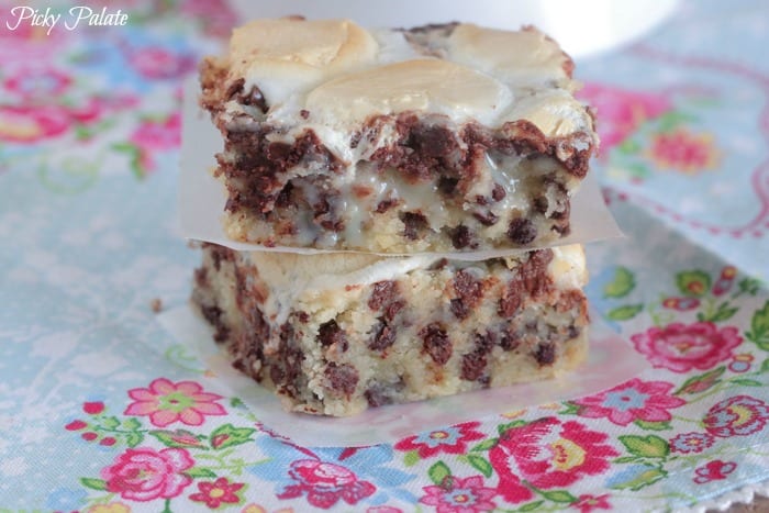 Marshmallow Chocolate Chip Shortbread Magic Bars 