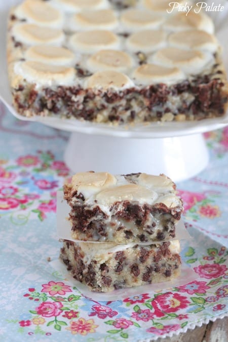 Marshmallow Chocolate Chip Shortbread Magic Bars 