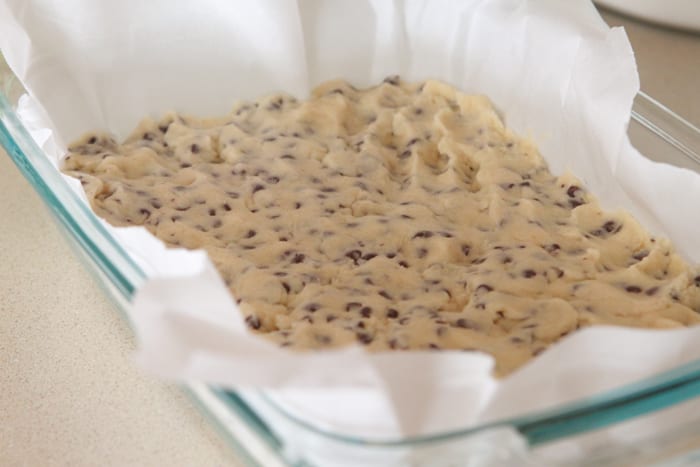 Marshmallow Chocolate Chip Shortbread Magic Bars 