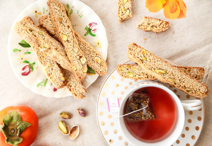 Easy Biscotti recipe with whole wheat flour