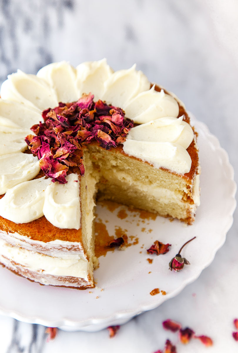 Mini Torta de Chocolate Blanco con Rosa
