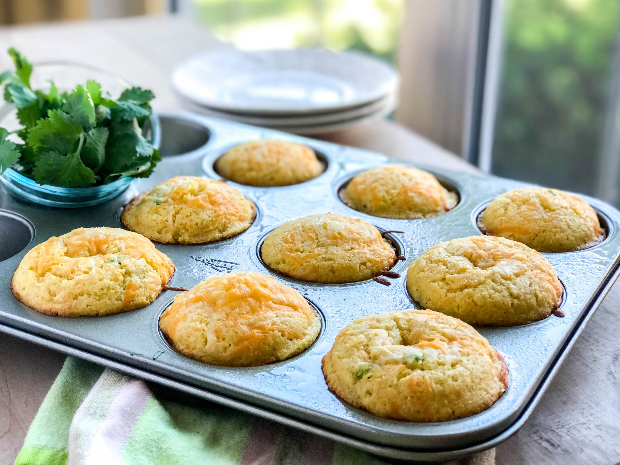 Muffins De MaĆz De JalapeƱo Con Bacon Y Cheddar | 31Daily.com