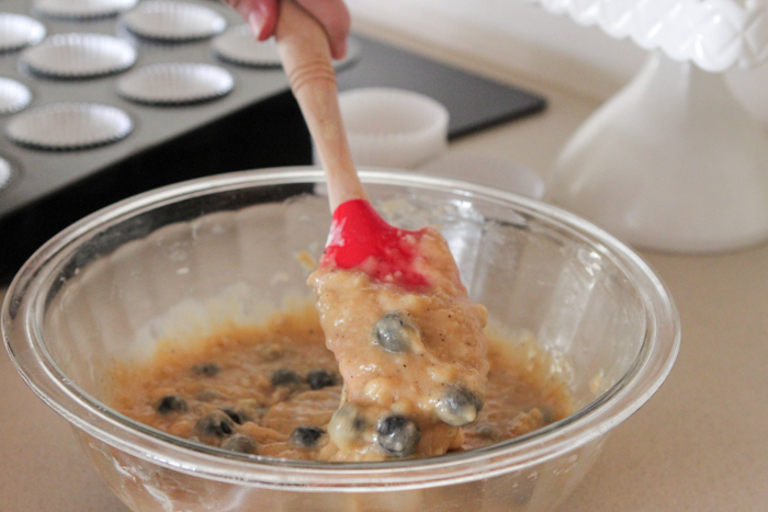Mantequilla Brown Blueberry Banana Bread Muffins-12