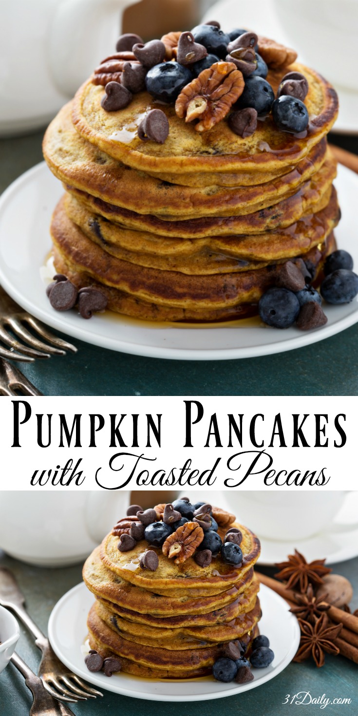 Panqueques De Calabaza Con Pacanas Y Jarabe De Arce | 31Daily.com