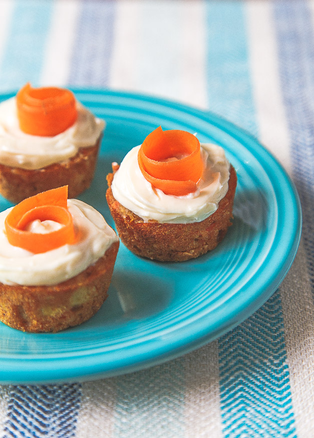  Pastel de zanahoria naturalmente endulzado Muerde @dessertfortwo 