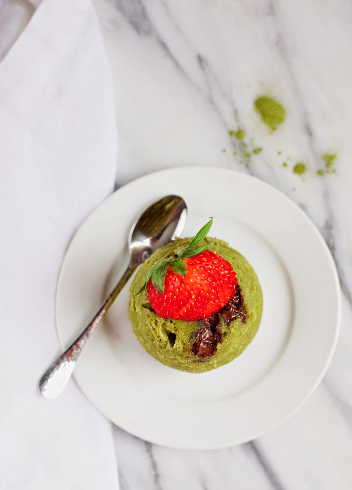 Pastel Matcha Mug (Paleo, Sin Gluten) | acalculatedwhisk.com