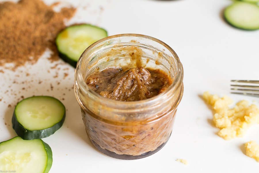 Esta receta de mantequilla de pepino batida con jengibre y cuerpo te hará sentir como una diosa. Está diseñado para suavizar, suavizar y tonificar tu piel.