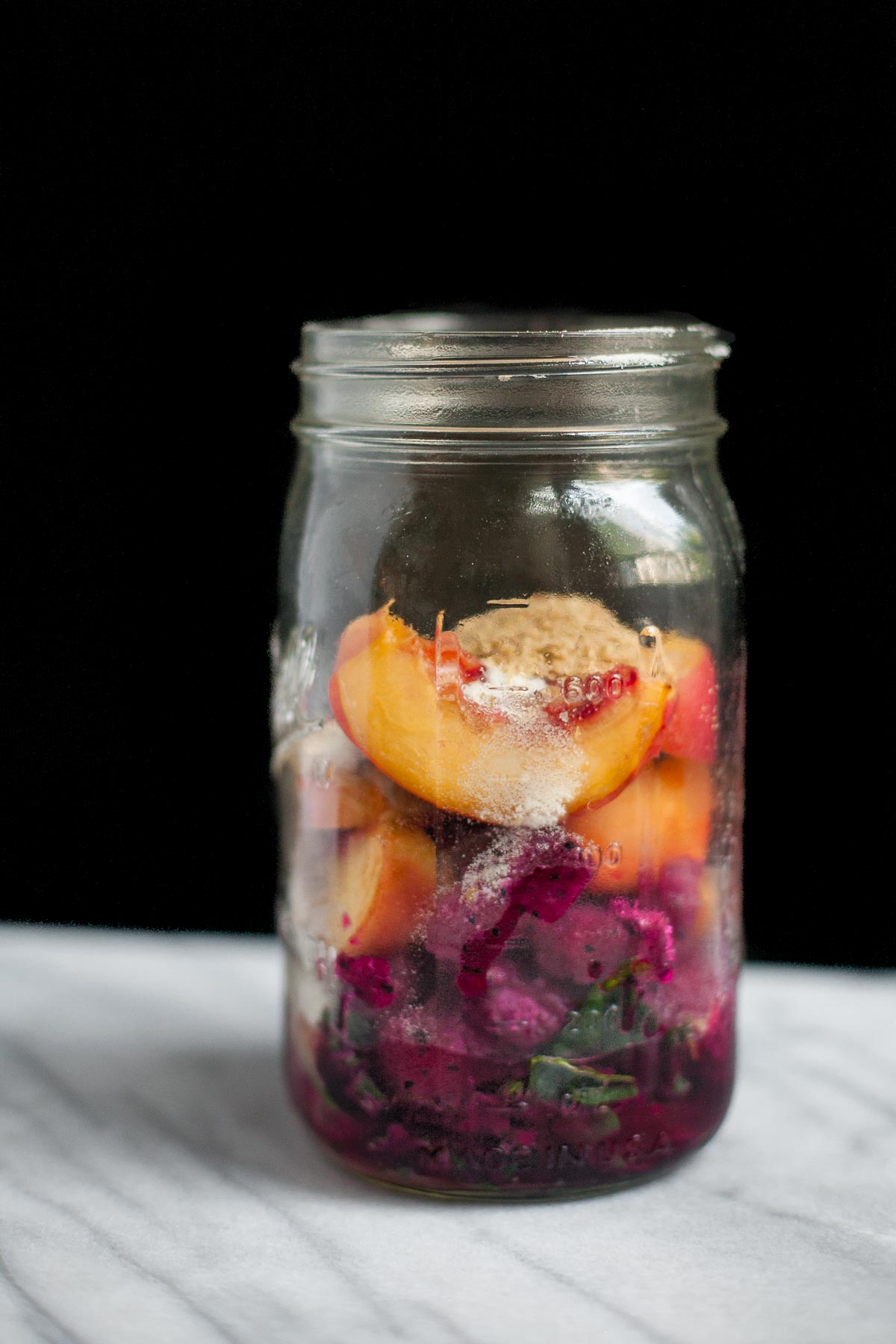 Pitaya Peach Smoothie (Paleo, vegano amigable)