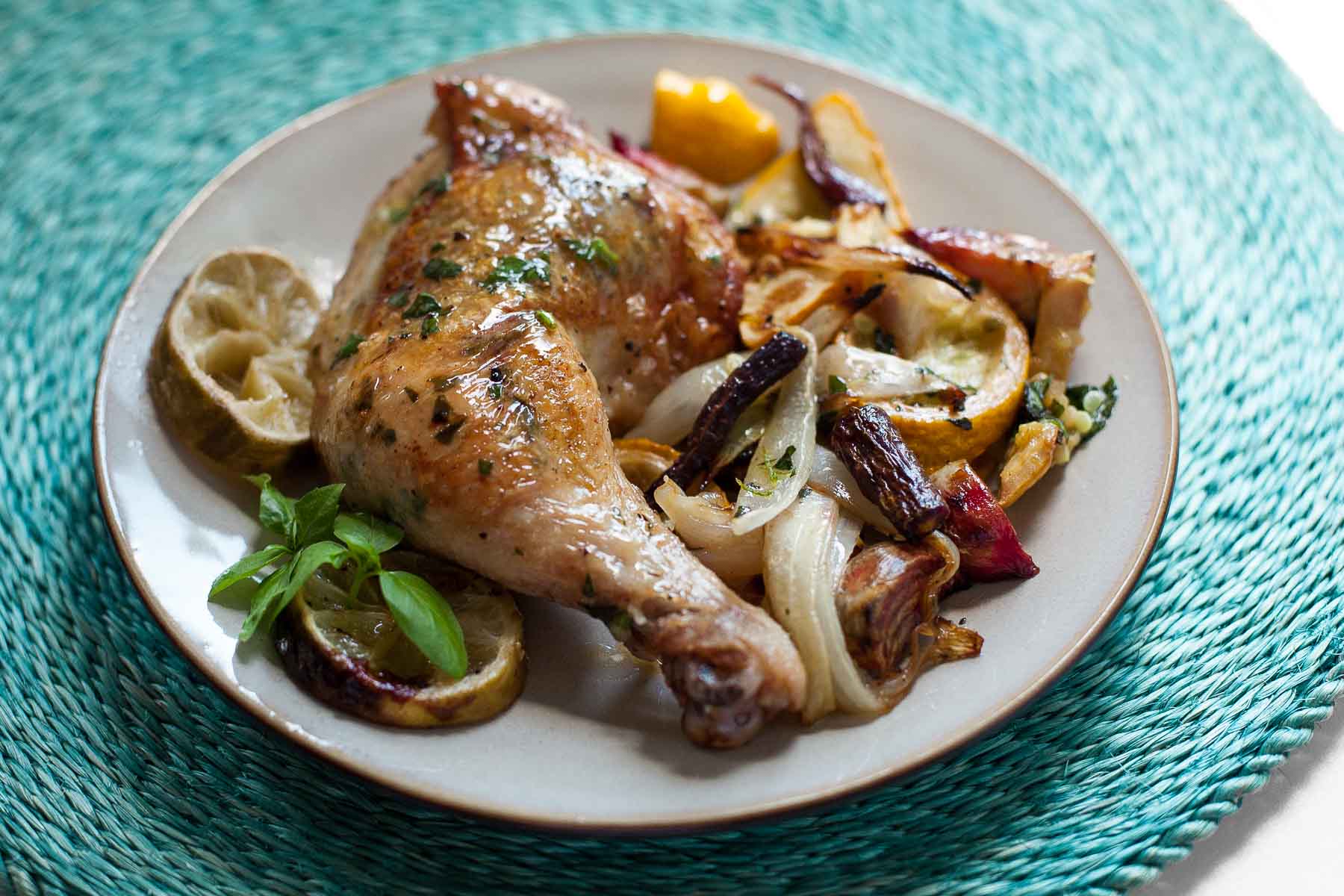 Pollo A La Albahaca Con Verduras Asadas | acalculatedwhisk.com