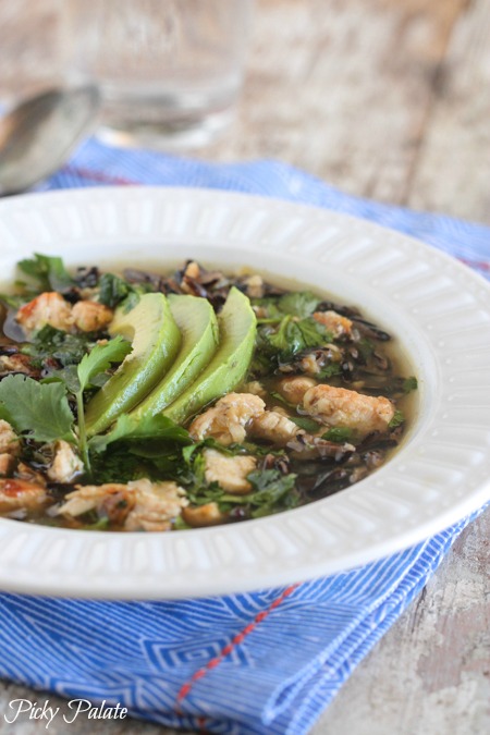 Salsa Verde Sopa de pollo y arroz salvaje 