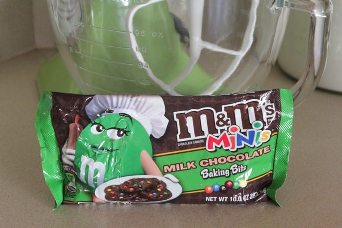 Sándwiches de galletas de helado de chocolate M y M