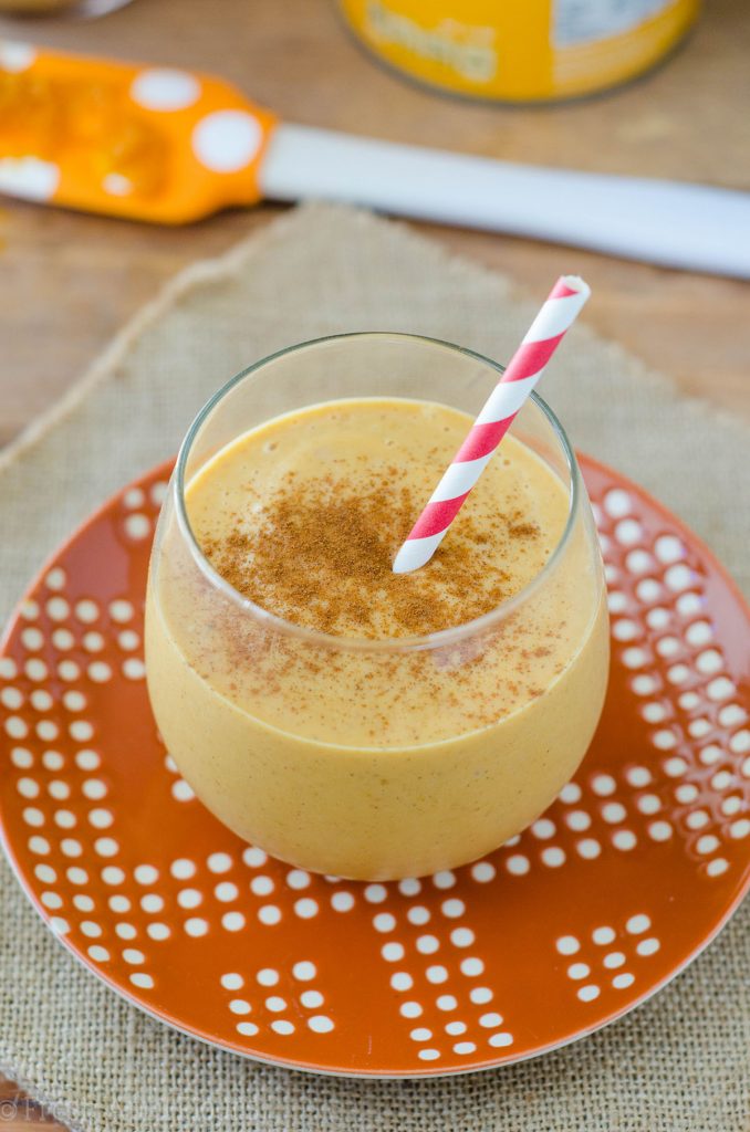 Pumpkin Pie Smoothie: ¡una forma repleta de proteínas para obtener su dosis de pastel de calabaza!