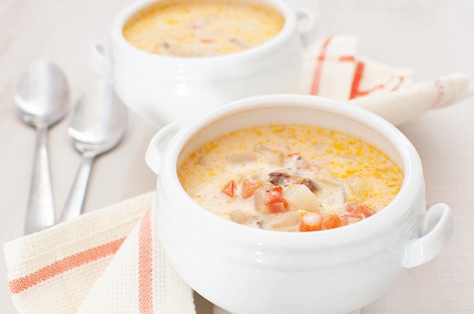 Arreglo rápido de salmón Chowder Receta - 31Daily.com