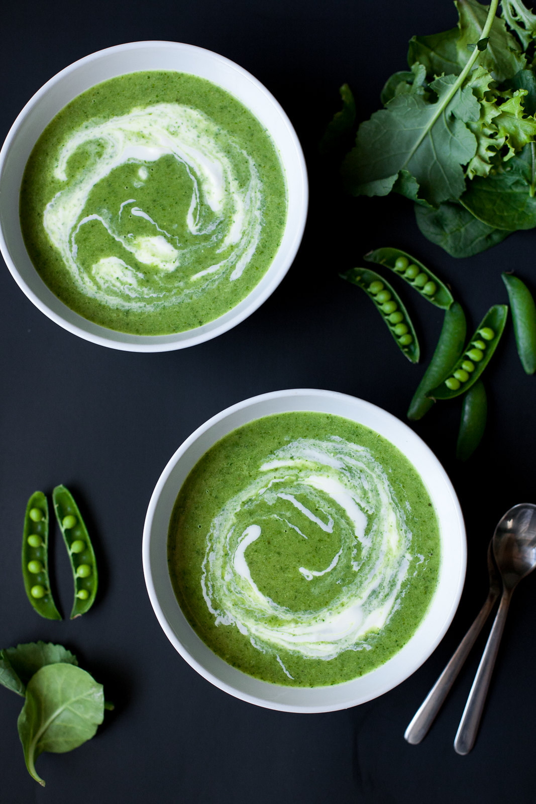 Sopa Spring Green con Sugar Snap Peas (versiones Paleo y Vegan)