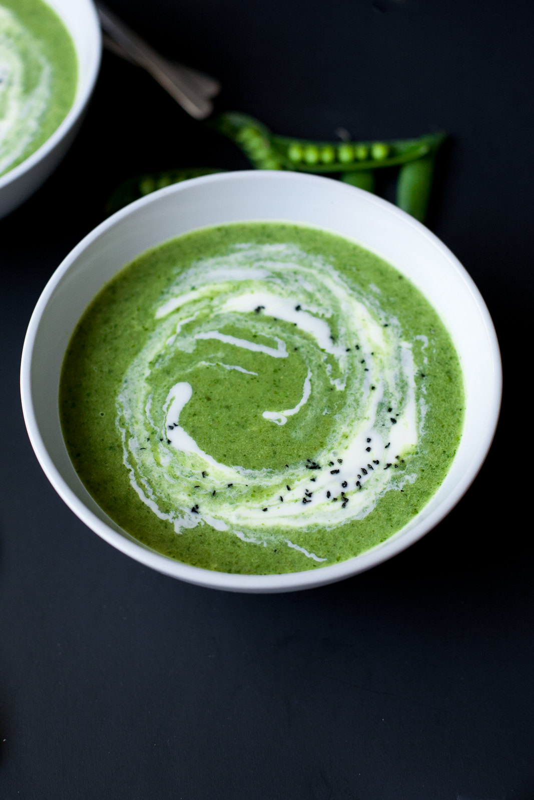 Sopa Spring Green con Sugar Snap Peas (versiones Paleo y Vegan)