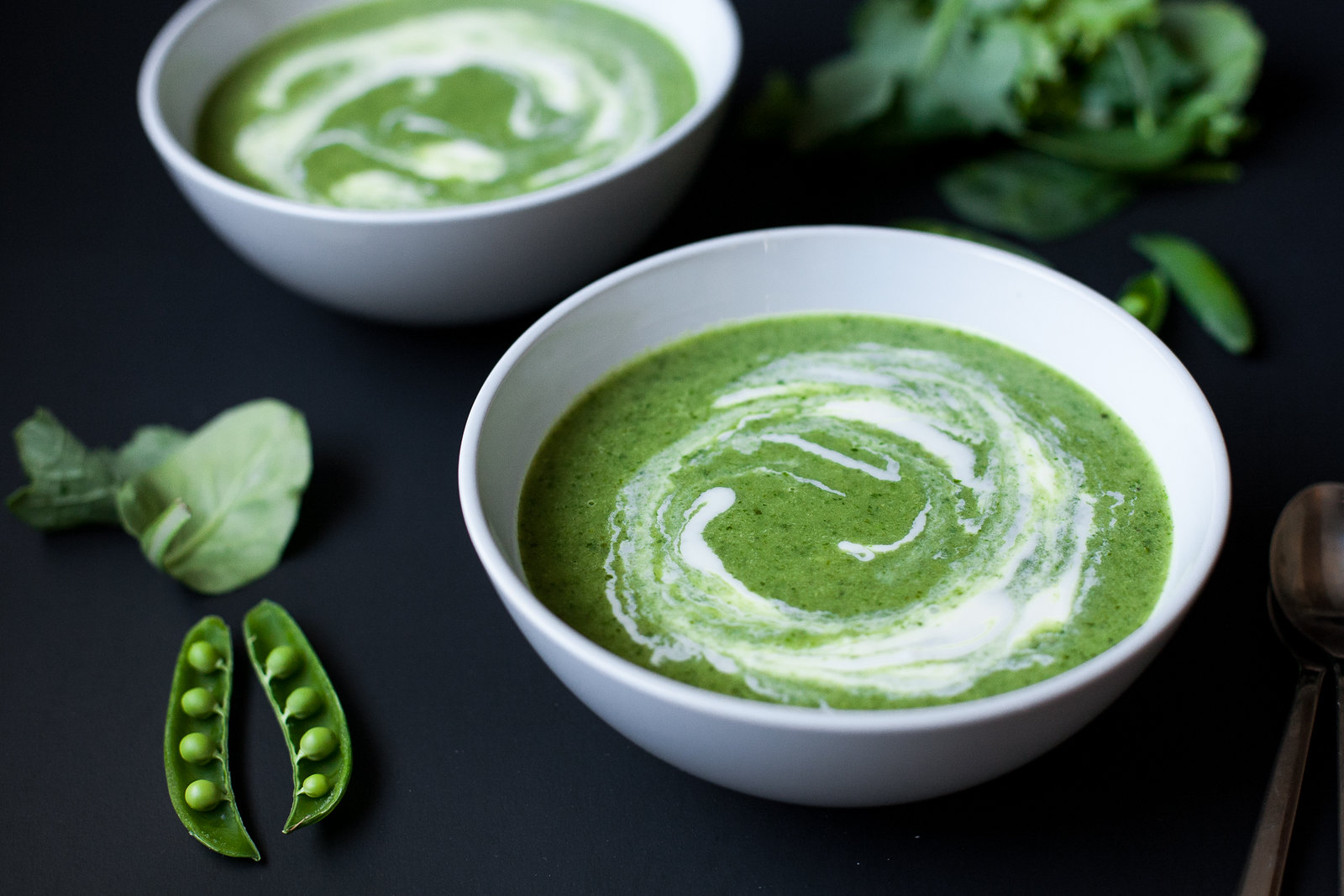 Sopa Spring Green con Sugar Snap Peas (versiones Paleo y Vegan)