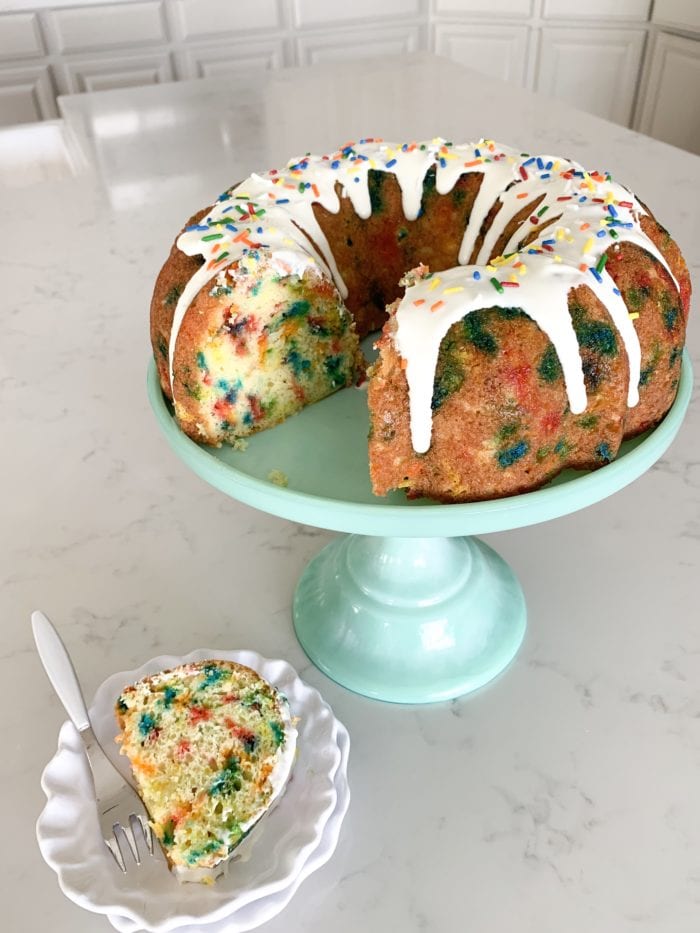pastel de funfetti