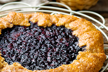 Un Crostata de arándanos fresco de verano es el pastel más fácil de hacer | 31Daily.com