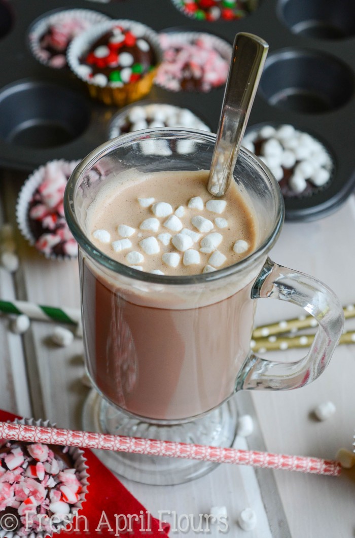 Vainas de chocolate caliente: tira estas vainas en una taza de leche tibia y ¡instantáneamente tendrás chocolate caliente cremoso y casero!