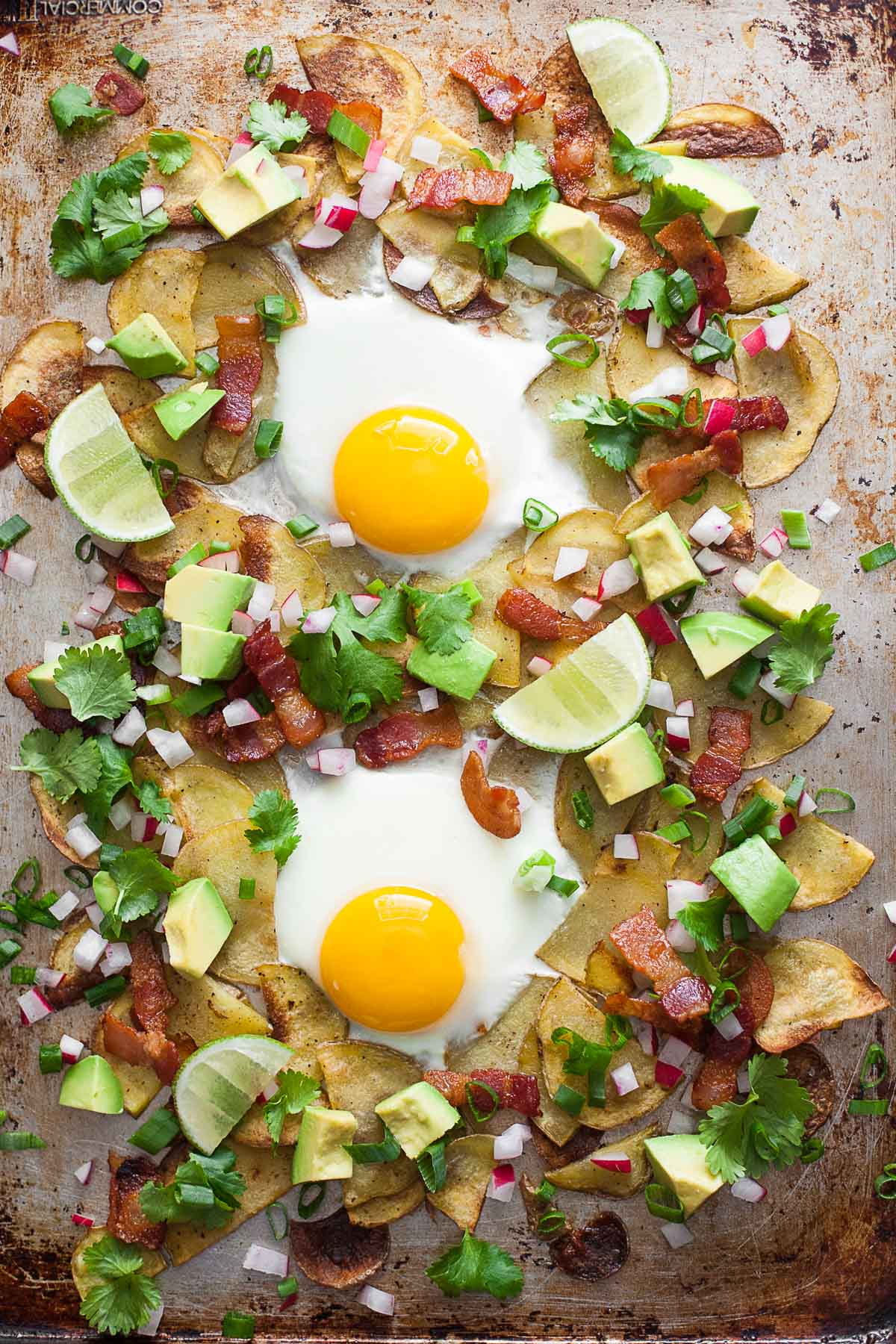 Whole30 Breakfast Nachos (Sin Gluten, Sin Lácteos, Paleo)